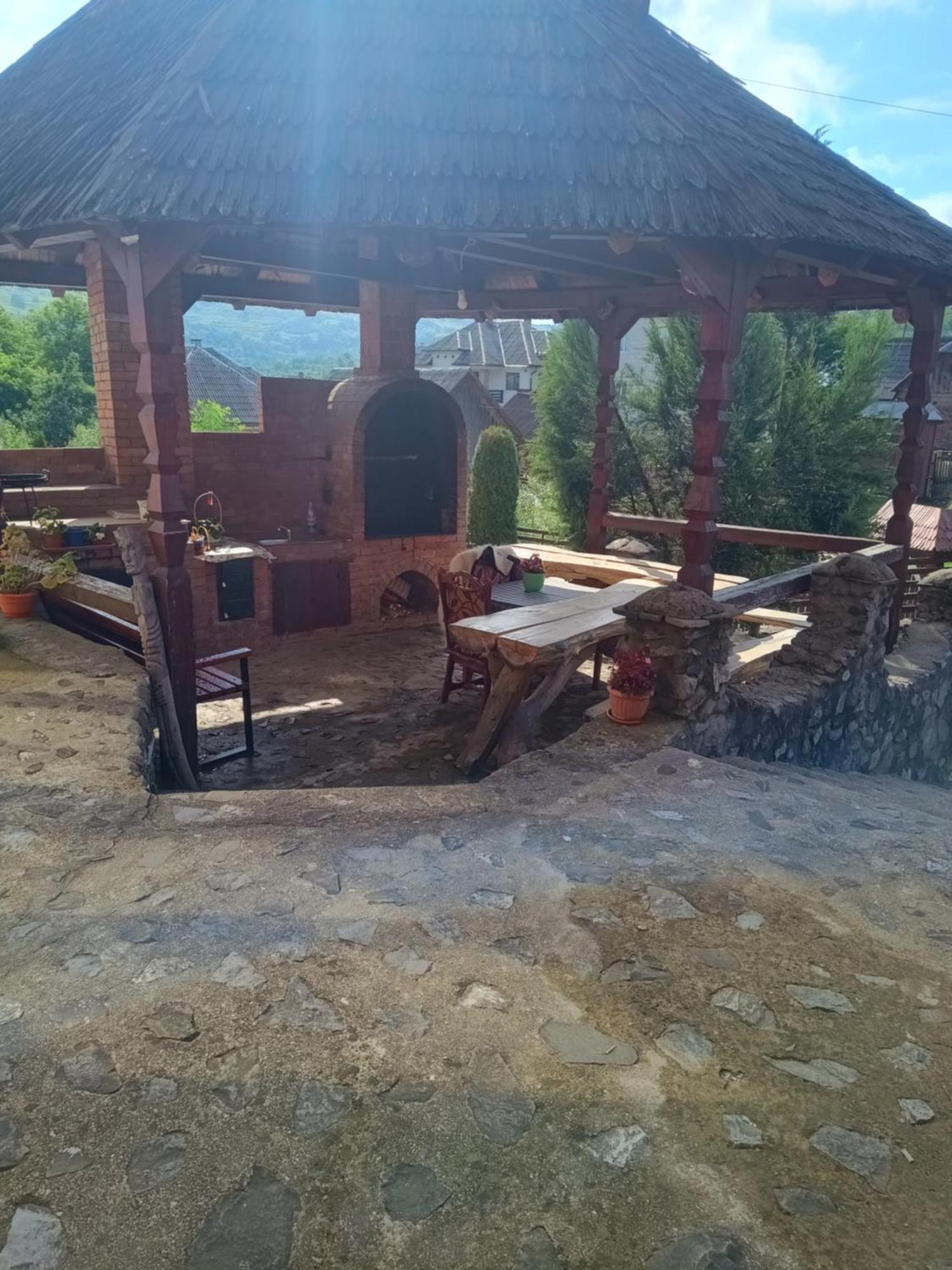 Pensiunea In Poiana Glod  Extérieur photo